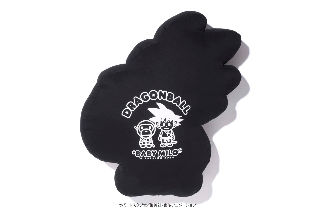 「ドラゴンボール」×A BATHING APE クッション