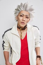 田中彪演じる紫々戸獅狼。