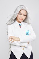 三浦菜々子演じる銀華恋。