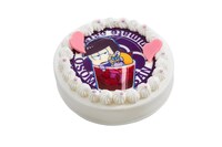 一松が描かれたキャラクターケーキ。