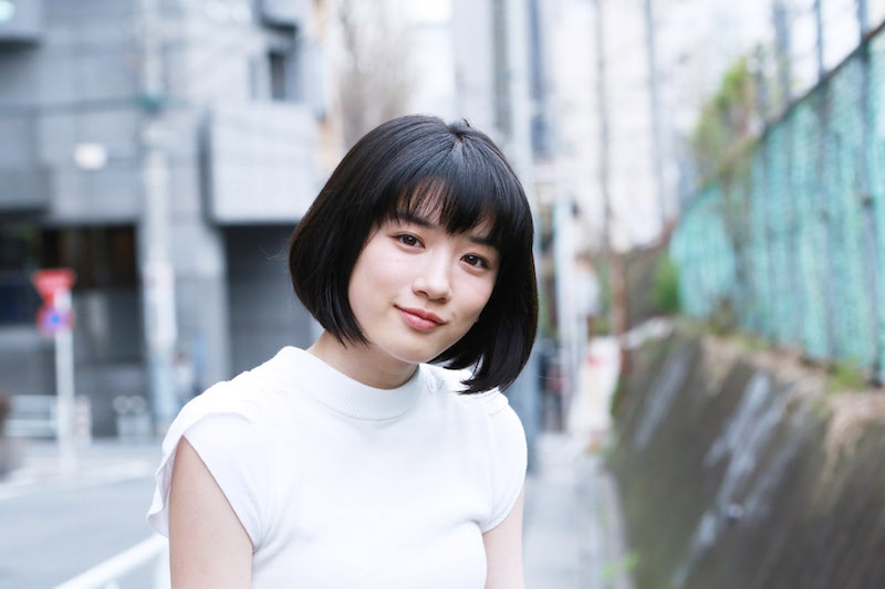 柏木沙絵役の永野芽郁。