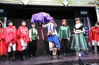 舞台で披露されるイリュージョンの一部。