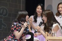 岩田華怜とKAREN