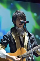 焚吐のミニライブの様子。