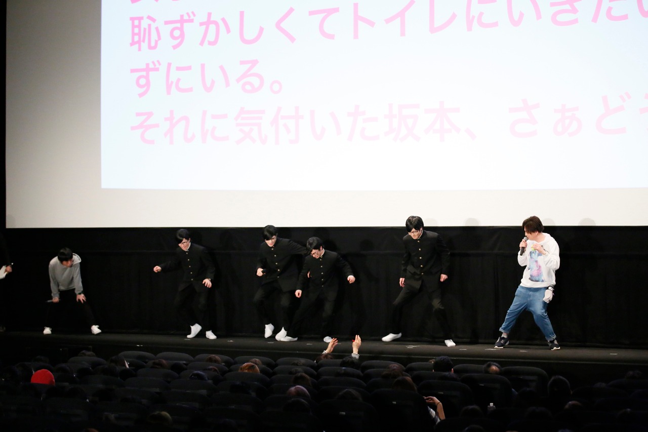 カスタマイZによる「秘技・反復横跳び（レペティションサイドステップ）」。