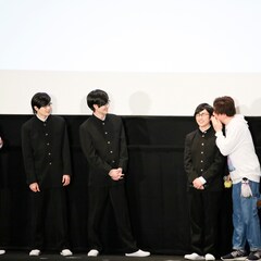 テレビアニメ 坂本ですが 主題歌特集 カスタマイz スネオヘアー 音楽ナタリー 特集 インタビュー