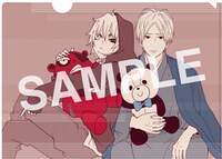 「夢みる太陽」新装版4巻、「ファイブ」新装版1巻と2巻のうち、2冊をアニメイトで購入するともらえるクリアファイル。