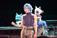 荒木宏文演じるジェラール・フェルナンデス。