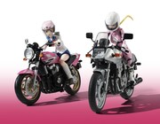 「佐倉羽音（制服）＆CB400 SUPER FOUR」と、別売りの「S.H.Figuarts鈴乃木凜（ライダースーツ）＆GSX 400S KATANA」