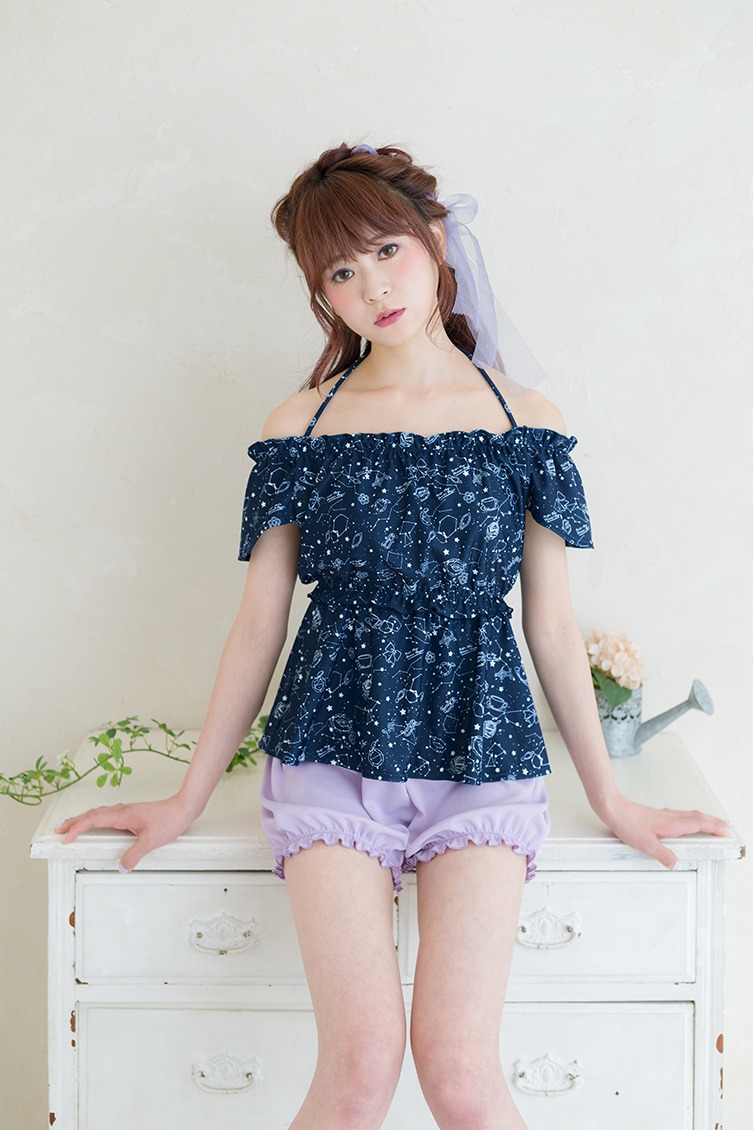 「暁美ほむらモデル水着」着用イメージ