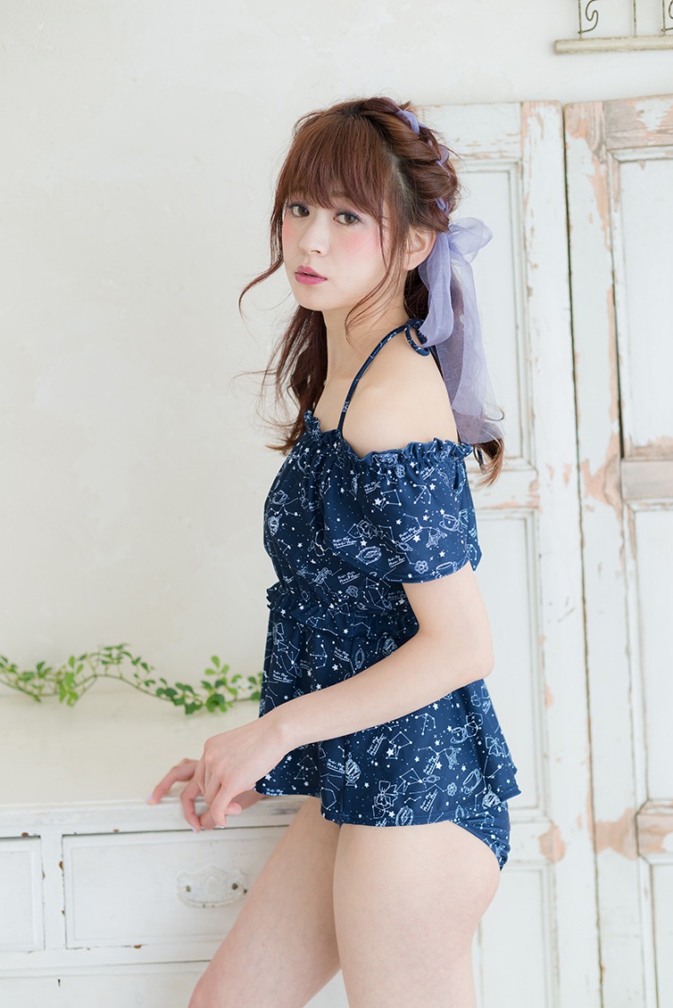 「暁美ほむらモデル水着」着用イメージ