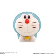 「食べマス ドラえもん」の「ドラえもん」。