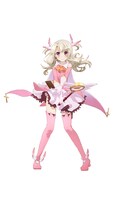 イリヤスフィール・フォン・アインツベルン（CV:門脇舞以）