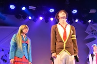 「舞台版 実は私は」公開ゲネプロの様子。