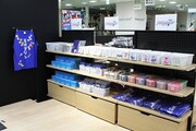 「アイドリッシュセブン」グッズコーナー ※写真は初日5月9日、開店前の状態です。
