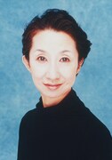 間宮麗子役の鷲尾真知子。