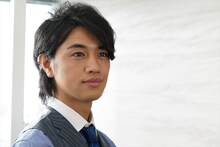 斎藤工扮する高台光正。