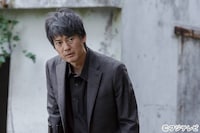 「モンタージュ 三億円事件奇譚」より、唐沢寿明演じる鳴海鉄也。