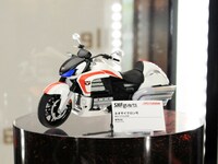 「S.H.Figuarts ネオサイクロン号」
