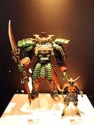 「S.I.C. 仮面ライダー鎧武 スイカアームズ」と「S.I.C. 仮面ライダー鎧武 オレンジアームズ」