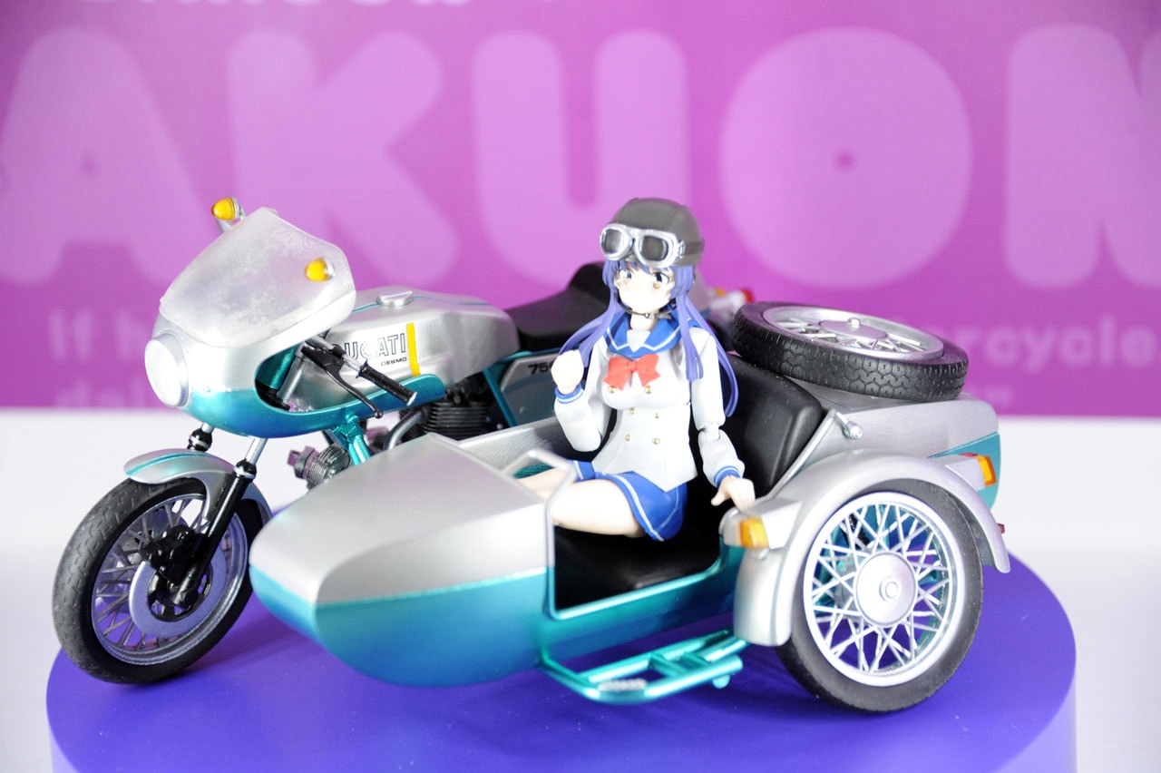 M&M's バイクとサイドカー フィギュア M&M's バイクとサイドカー フィギュア