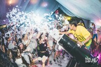 「泡パーティー」イメージ