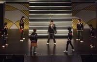 「真剣勝負とはそういうこと」では、お決まりのジャージにジーンズでパッションを見せつけた不動峰のメンバー。