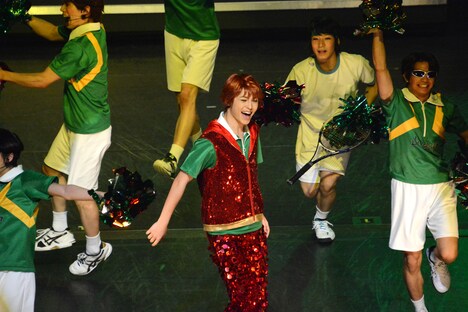 「ラッキー千石」での千石清純と山吹メンバー。