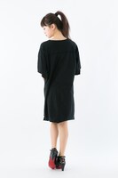 「NARUTO-ナルト- 疾風伝」うちはイタチモデル ブーティ着用画像。