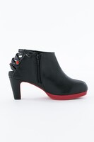 「NARUTO-ナルト- 疾風伝」うちはイタチモデル ブーティ