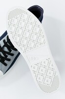 「NARUTO-ナルト- 疾風伝」うちはサスケモデル スニーカー