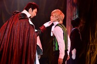 ミュージカル「魔界王子 devils and realist」より。カメラマン：鏡田 伸幸・岩田えり