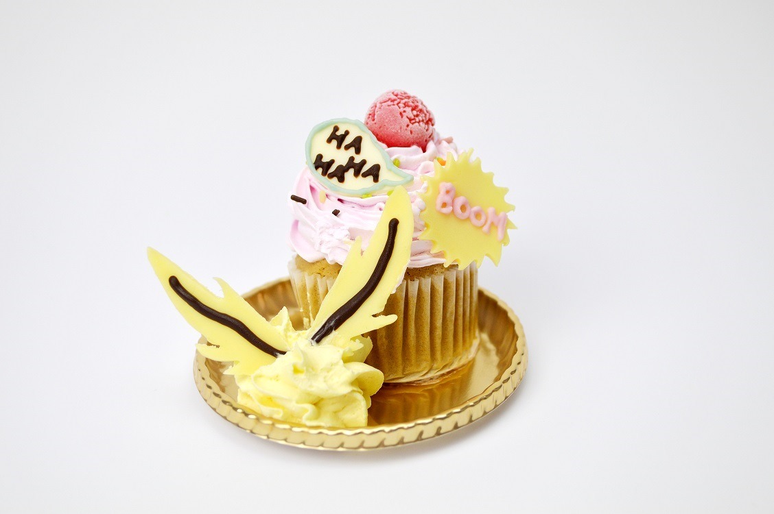 「オールマイトの私が来た！ケーキ（黒糖蒸しケーキ）」