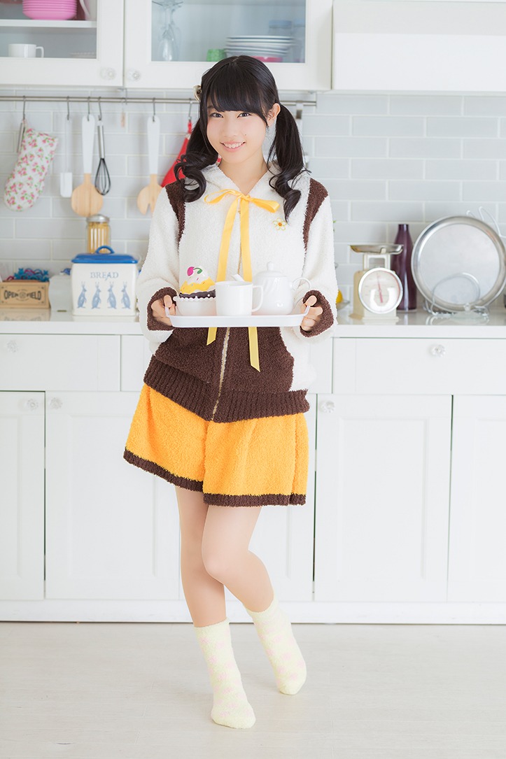 巴マミモデルの着用例。