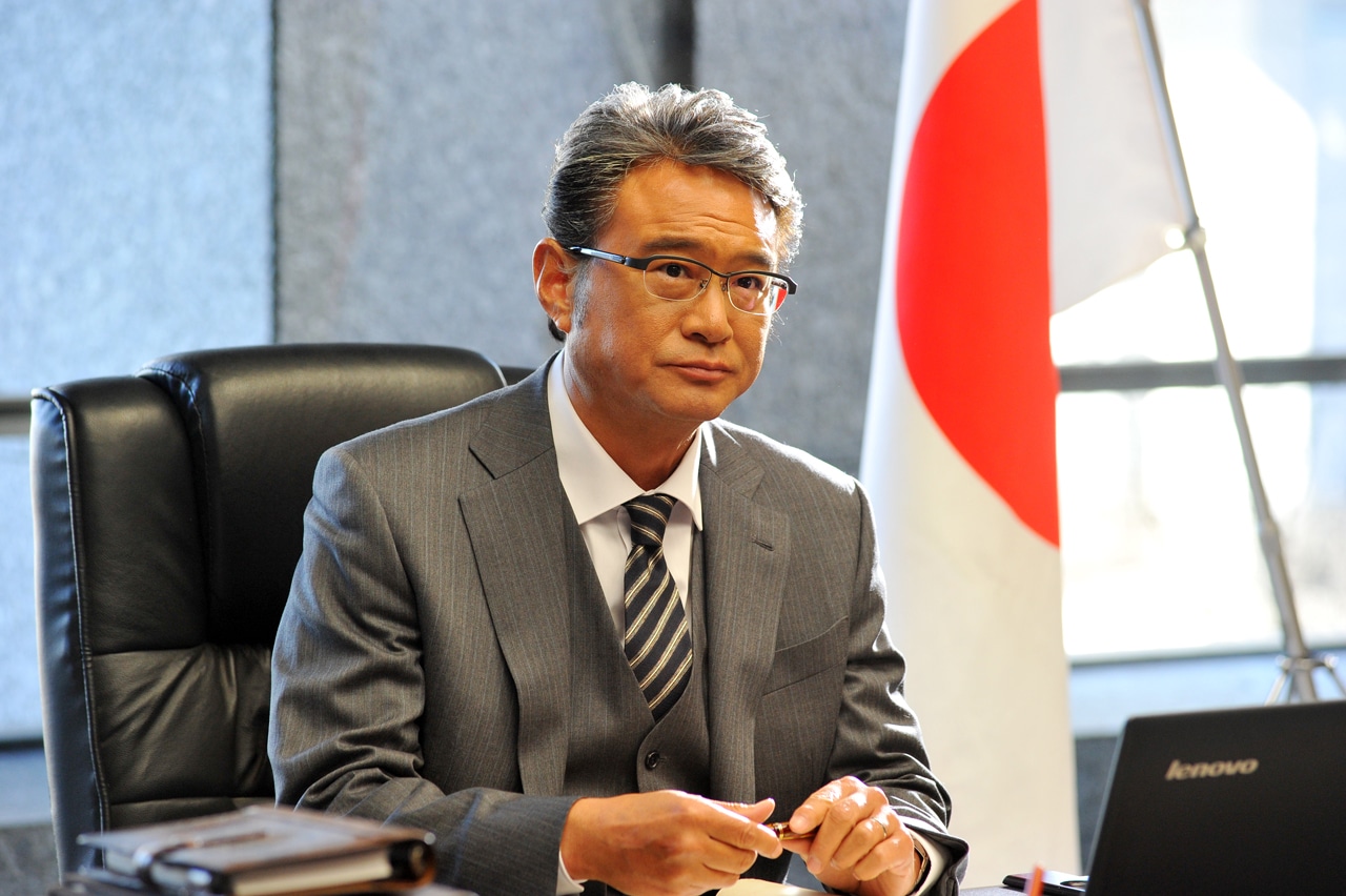 船越英一郎扮する御厨賢一。