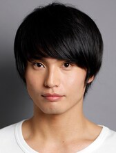 田所迅役の友常勇気。