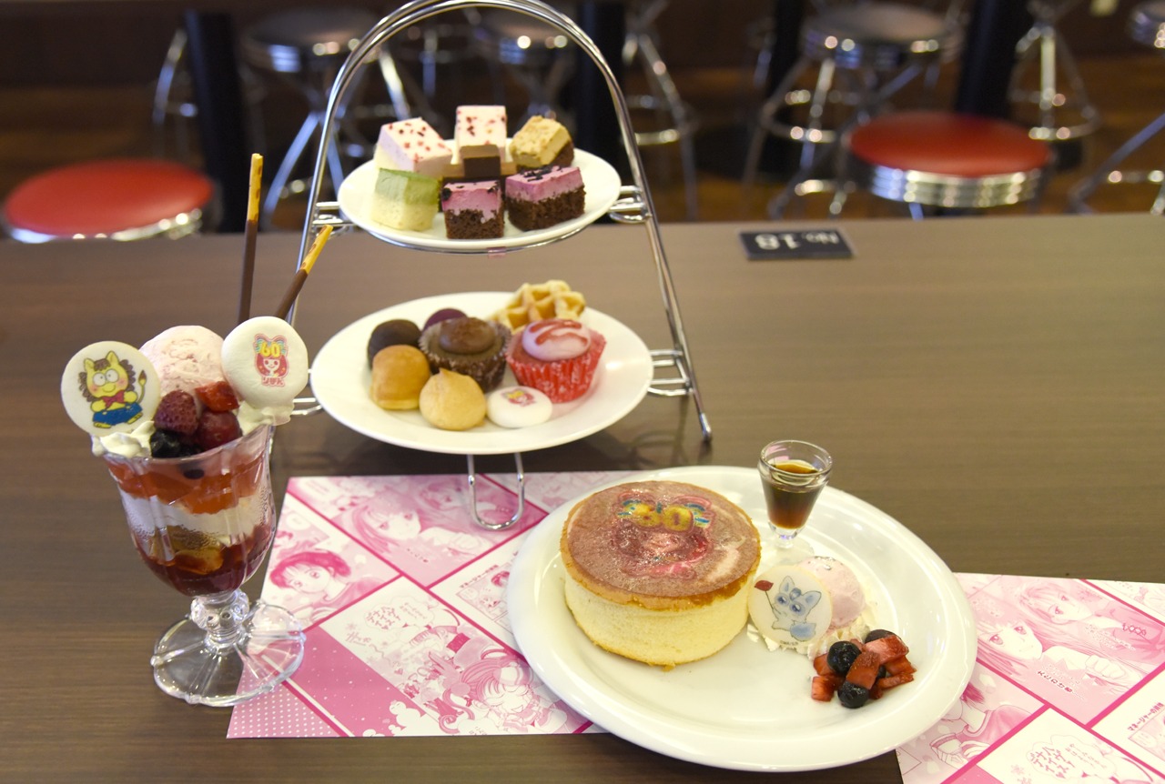 店内で販売されるフードメニュー。