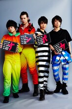 （左から）ニコ役の小林大紀、ロック役の汐崎アイル、ジューゴ役の上村祐翔、ウノ役の柿原徹也。