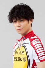 鯨井康介演じる手嶋純太。