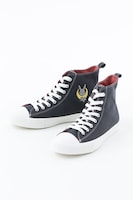 神威モデル スニーカー