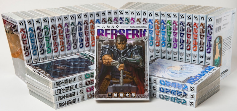 38巻の発売に合わせ、「ベルセルク」全巻のカバーデザインがリニューアル。1巻の表紙イラストは三浦が新たに描き下した。