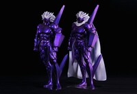 左から「ミラージュマン マント無しVer.」「ミラージュマン マント有りVer.」。