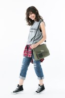 はたけカカシモデル ショルダーバッグ着用画像