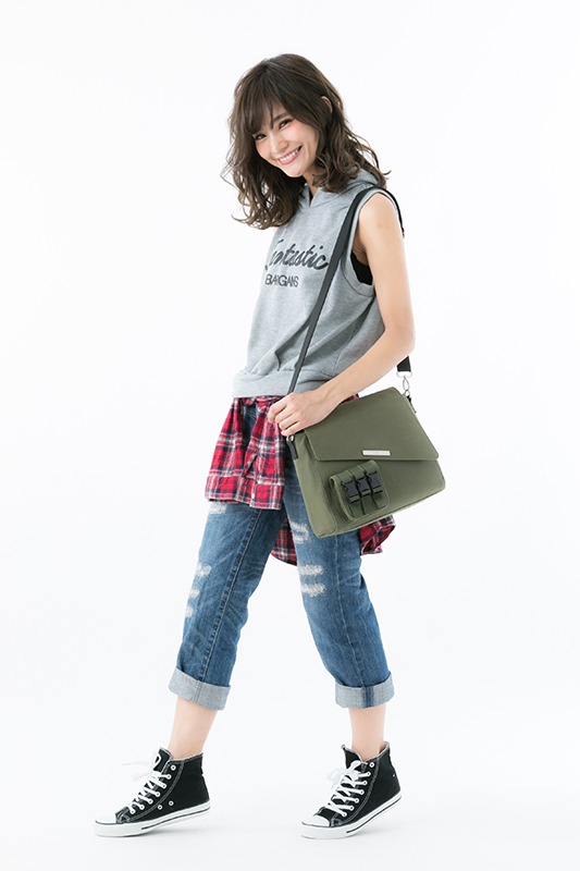 はたけカカシモデル ショルダーバッグ着用画像