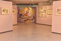 「大和和紀画業50周年記念原画展 in 東武百貨店池袋店」の様子。
