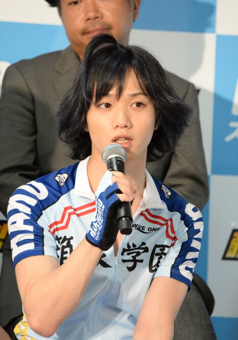 真波山岳役の植田圭輔。