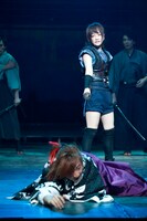 舞台「AZUMI 幕末編」より。
