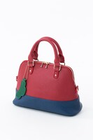 「おそ松モデル バッグ」