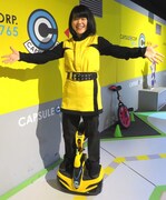 「JW765 ver.超」に乗るスタッフ。