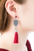 「ダリューンモデル ピアス」着用画像